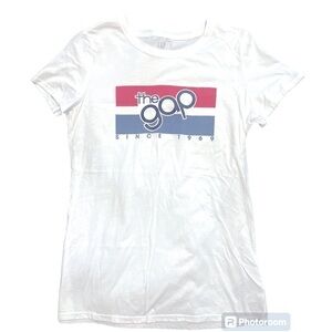 Women’s Gap Short Sleeve Tee | Small
